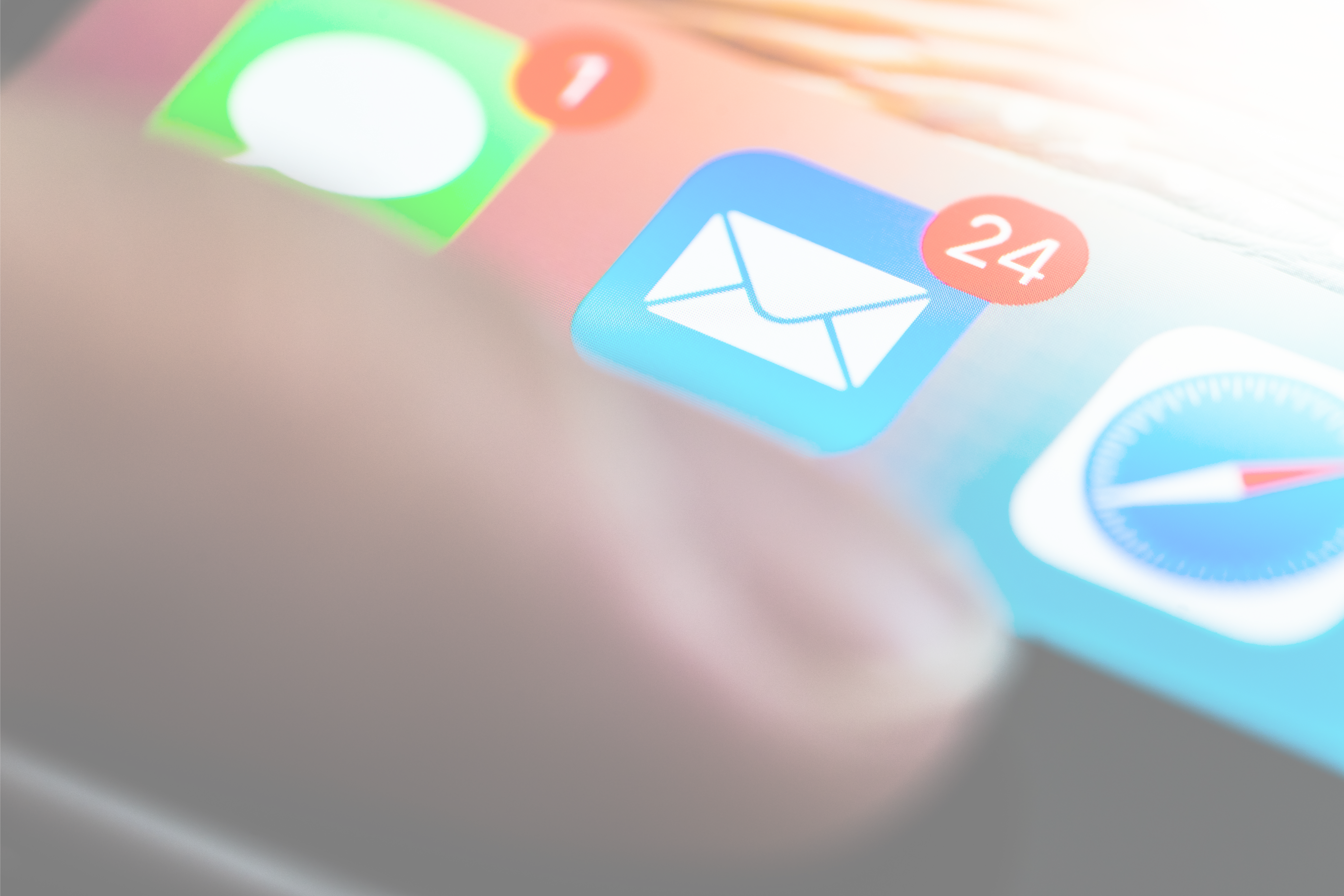 E-mail Marketing Mobile Phone